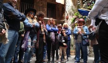 Este recorrido es muy entrañable, dijo Margo Glantz al visitar nuevamente La Merced