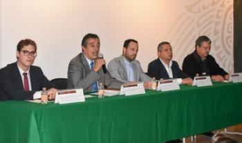 Entrega STPS constancia de Legitimación de Contrato Colectivo número 87
