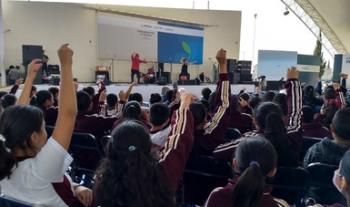 Celebra Alas y Raíces 25 años de impulsar la creatividad y la libre expresión de niñas, niños y adolescentes a través de las artes