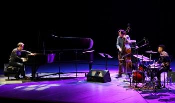 Aaron Goldberg deleitó con su música al público en el CECUT