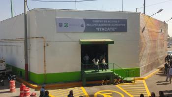 Inaugura Gobierno capitalino centro de acopio y recuperación de alimentos "Itacate" en la Central de Abasto