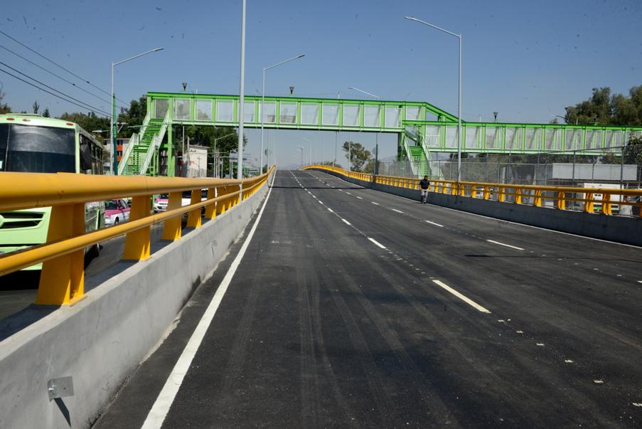 Inauguran Jefa de Gobierno y alcalde en Gustavo A. Madero puente vehicular en Eje Central y Montevideo