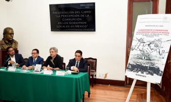 Presentan el libro la percepción de la corrupción en los gobiernos locales de México, en el Congreso capitalino