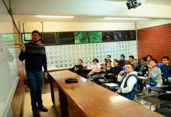 Reanuda actividades la preparatoria 5