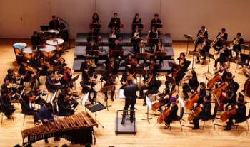 La Chávez celebra el año Beethoven con la interpretación de la Sinfonía Heroica, bajo la dirección del británico Richard Markson