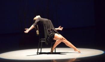 Valeria Berrelleza ofreció en el CECUT versión coreográfica de su viaje por Latinoamérica