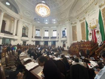 Presentan iniciativas para ser analizadas y discutidas en el Congreso de la Unión