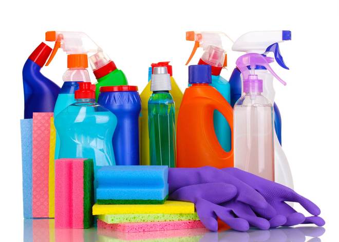 Mezclar productos de limpieza puede ser peligroso: académico de la UNAM