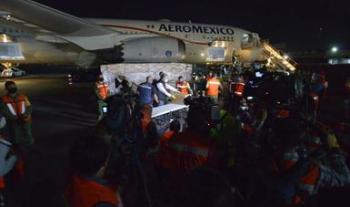COVID-19: México recibe octavo vuelo con insumos para personal de salud pública