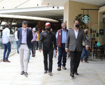 Supervisa alcalde Romo reapertura de plazas y centros comerciales