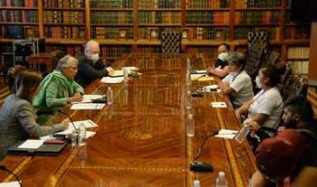 Recibe secretaria de Gobernación a familiares de víctimas de feminicidio y defensoras de derechos humanos