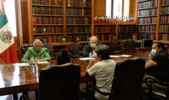 Recibe secretaria de Gobernación a familiares de víctimas de feminicidio y defensoras de derechos humanos