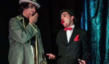 Los Banyasos enseñan a montar un laboratorio de humor desde casa