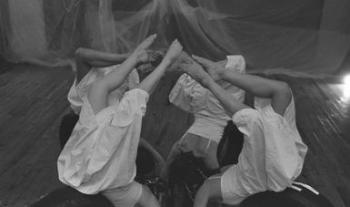 Cielo Cae: una pieza de danza butoh dedicada a las mujeres víctimas de violencia