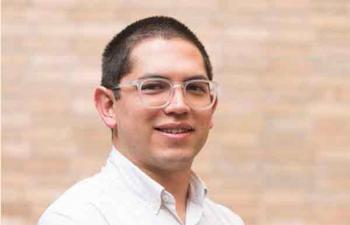 Con doble estímulo reconocen trabajo arquitectónico de académico universitario