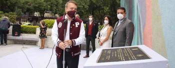 Rinde homenaje Gobierno de México a los “Héroes de Blanco” en el IPN