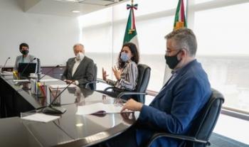 STPS y CFE firman entrega de documentación y estudios técnicos para el rescate en la Mina Pasta de Conchos