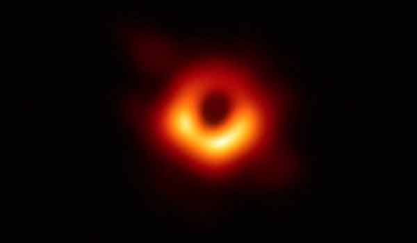 La UNAM, a la vanguardia en el estudio sobre agujeros negros