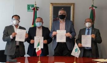 Firman autoridades y sindicatos del CONALEP acuerdos salariales en beneficio de docente