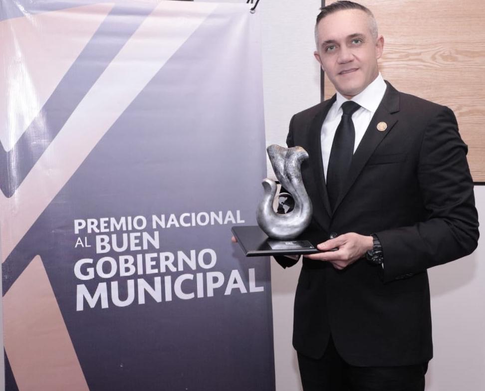 Cuajimalpa recibe premio a la excelencia municipal en materia de seguridad: FENAMM