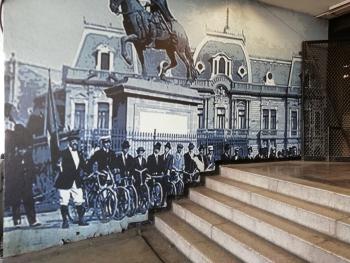 Historias en el metro - Piernas de oro