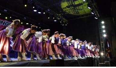 Tradición Mestiza trabaja para promover la danza tradicional sonorense