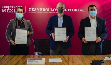 Sedatu e Inaes firman convenio de colaboración para impulsar economía social en el espacio público
