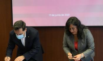 Secretaria Sandoval Ballesteros firma convenio de colaboración con el Politécnico para la profesionalización del servicio público