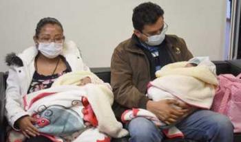 Nacen gemelas sin complicaciones tras exitosa cirugía fetal en el INPer