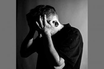 Varones viven enfermedades mentales en silencio; temen perder su “hombría”