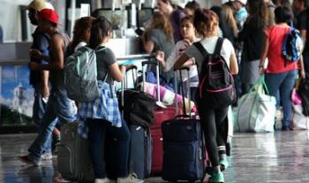 Descuento a estudiantes y maestros que viajen durante las vacaciones de verano