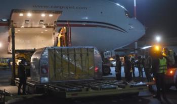 Recibe México nuevo embarque de vacunas contra COVID-19 del mecanismo COVAX