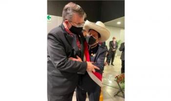 Canciller Marcelo Ebrard asiste a toma de posesión en Perú