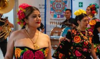 La Guelaguetza Muxe alista el evento final de su segunda edición