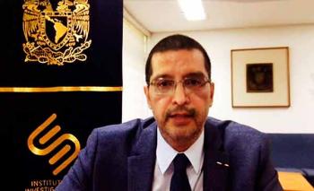 Diálogo y consulta permanentes para fortalecer al IIS, ofrece Miguel Armando López Leyva