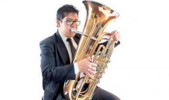 De violines, tubas y percusión serán los cinco nuevos exámenes de titulación de La Chávez