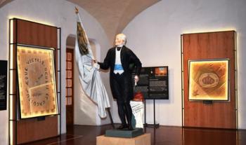 La muestra Pabellón Conmemorativo. Ruta Itinerante de Banderas Históricas arriba al Museo Regional de Querétaro