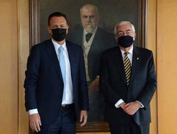 Fortalecerán más los vínculos entre la UNAM y el gobierno de Querétaro