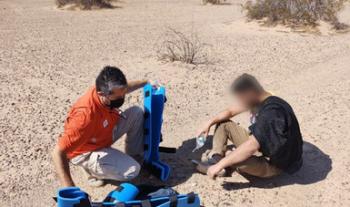 Rescata Grupo Beta Mexicali a persona migrante de la India que cayó de muro fronterizo
