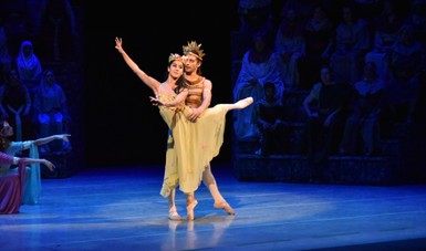  La Compañía Nacional de Danza se reencuentra con su público con la Gala de ballet en el Palacio de Bellas Artes
