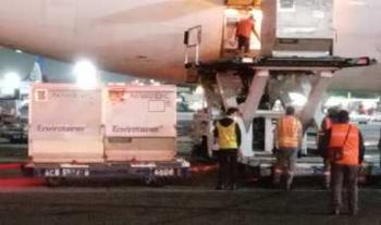 México recibe embarque con un millón 090 mil 900 vacunas contra COVID-19 de AstraZeneca