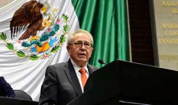 Ante descenso en pandemia se mantiene recuperación de servicios no COVID: Alcocer