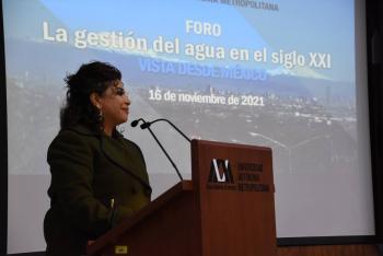 Cambiar modelo de gestión del agua para aprovechar mejor la que existe en cada cuenca, plantea Clara Brugada