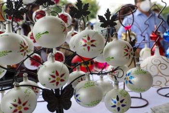 Gustavo A. Madero y Xochimilco inauguran feria navideña con productores de nochebuena