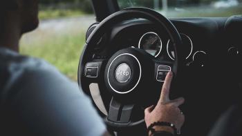 Bocinas y amplificadores: cómo escoger un buen sonido para el carro