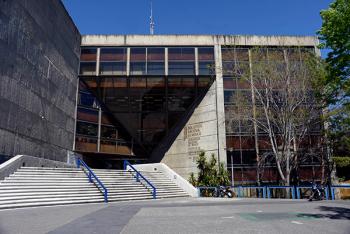 Biblioteca y Hemeroteca nacionales fortalecen servicios a distancia y presenciales