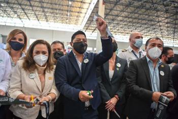 Inaugura gobernador feria interactiva de universidades en la FENAPO