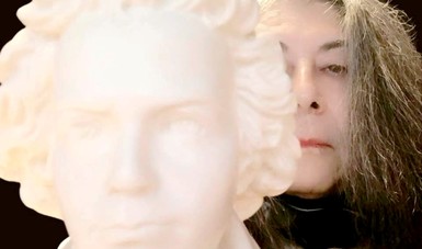 La pianista mexicana Guadalupe Parrondo rendirá un homenaje a Beethoven en el Centro Nacional de las Artes