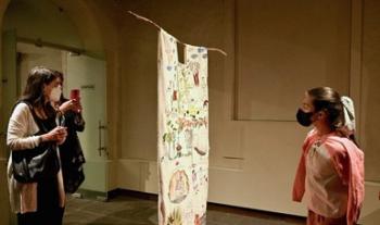 Una larga hebra, exposición sobre la violencia contra las mujeres y la resiliencia creativa