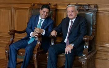 Gobierno Potosino gestiona más seguridad, salud y obras con Federación